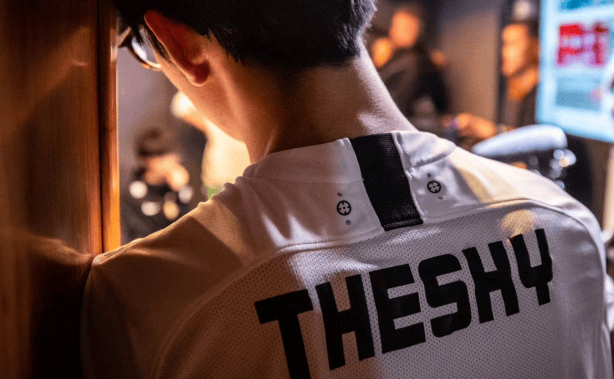 AG超玩会已锁定季后赛，梦泪也该上场表演了