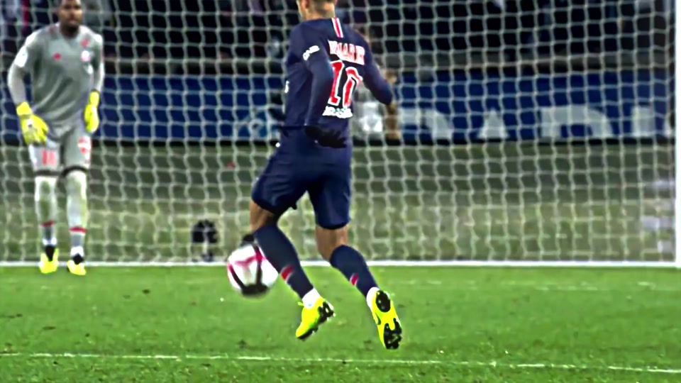 外媒发布LOL全球战力排行榜：EDG第一 T1第二