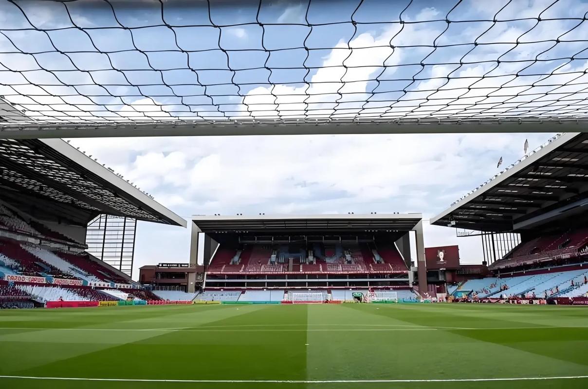 《荣耀同行》——荣耀萤火KOL六周年主题曲合唱